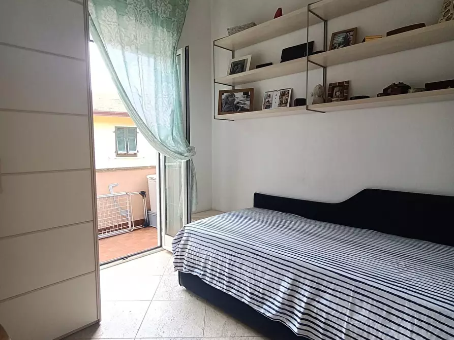 Immagine 13 di Appartamento in vendita  a Carrara