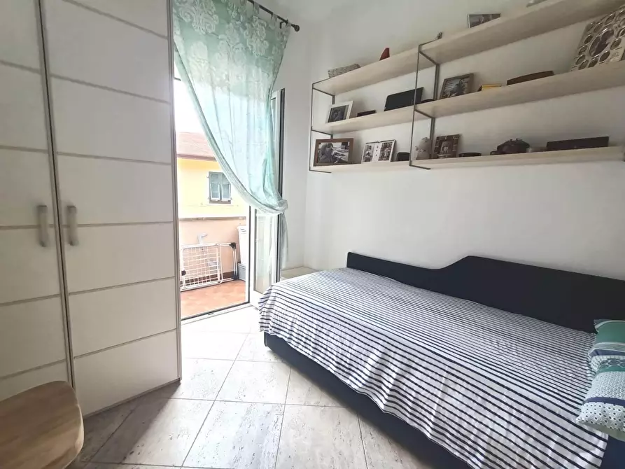 Immagine 5 di Appartamento in vendita  a Carrara