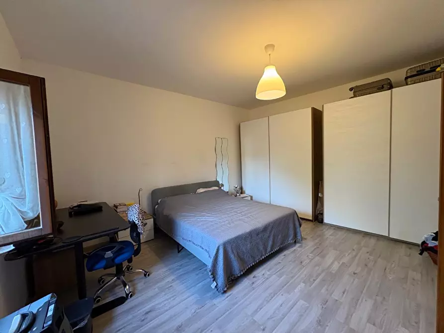 Immagine 30 di Appartamento in vendita  a Ponsacco