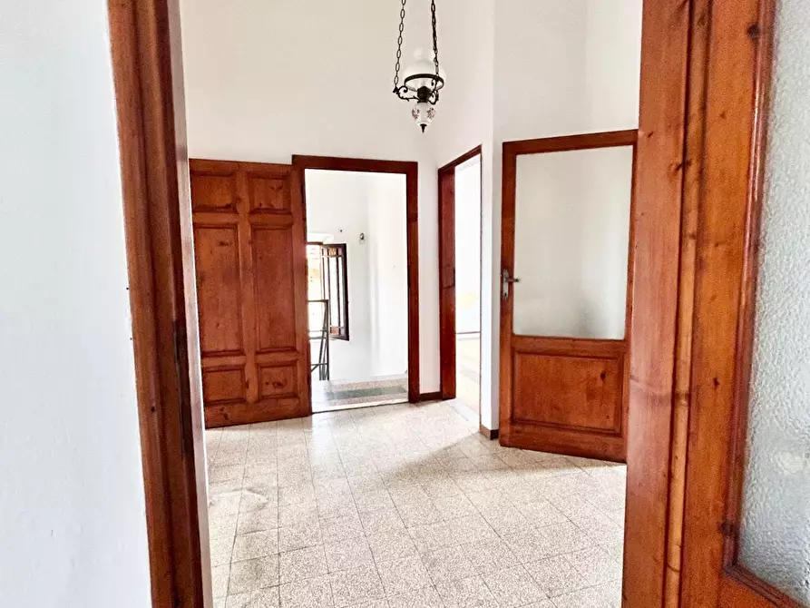 Immagine 9 di Appartamento in vendita  a Pisa