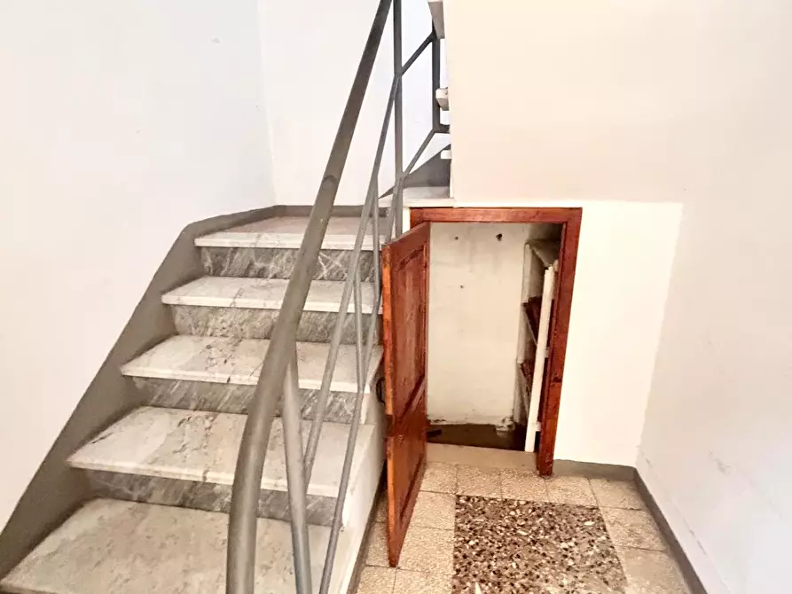 Immagine 17 di Appartamento in vendita  a Pisa