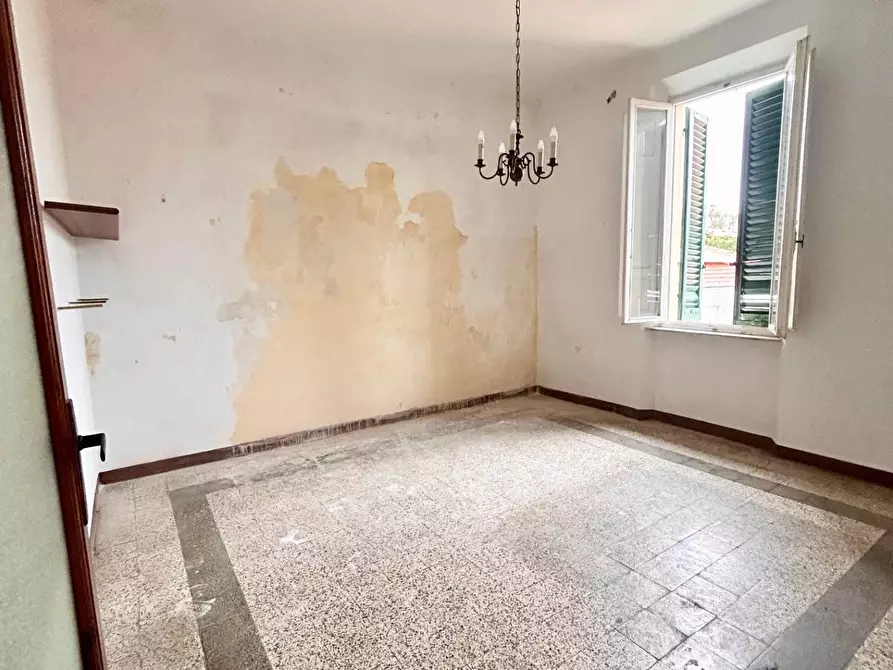 Immagine 8 di Appartamento in vendita  a Pisa