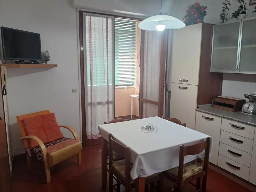 Immagine 2 di Appartamento in affitto  a Pisa