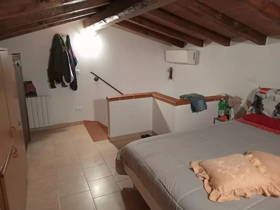 Immagine 26 di Terratetto in vendita  a Massa