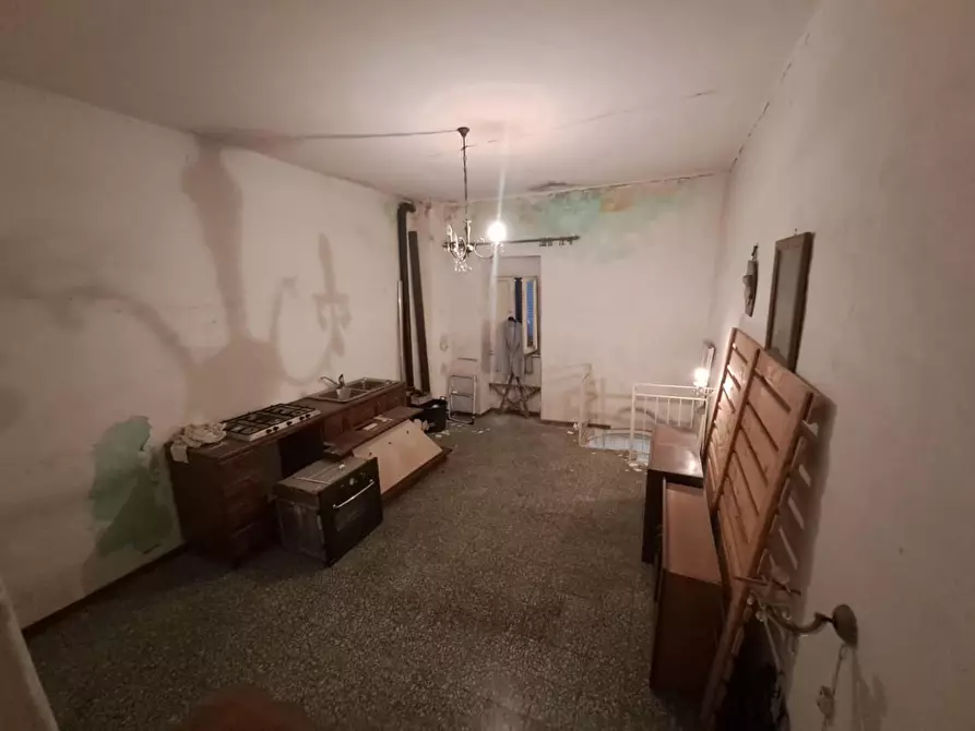 Immagine 10 di Terratetto in vendita  a Massa
