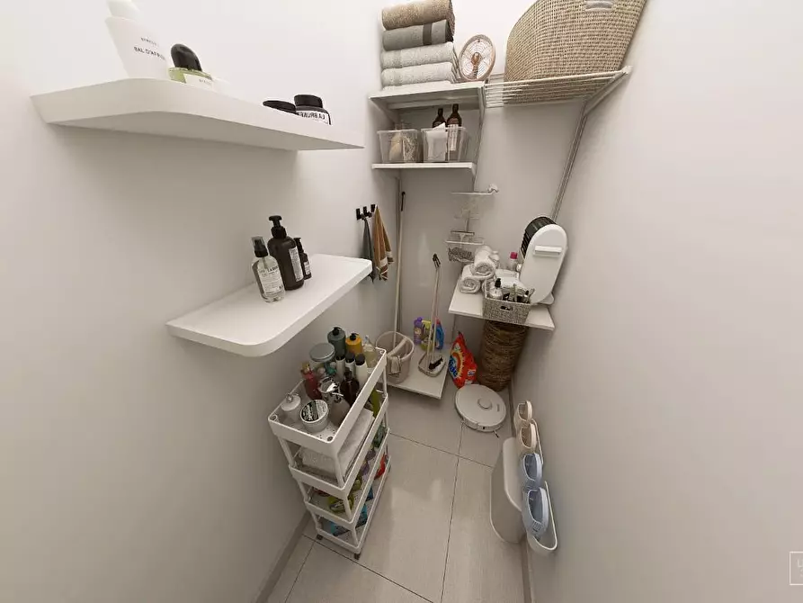 Immagine 17 di Appartamento in vendita  a Cascina