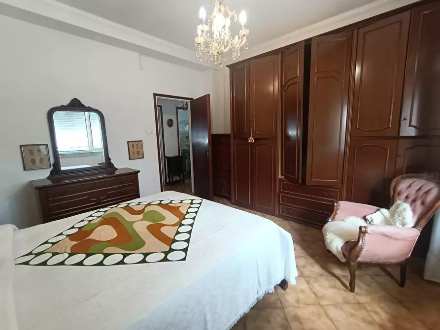 Immagine 14 di Appartamento in vendita  a Carrara