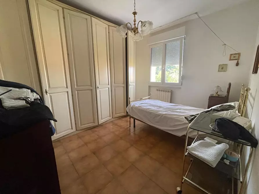 Immagine 8 di Appartamento in vendita  a Carrara