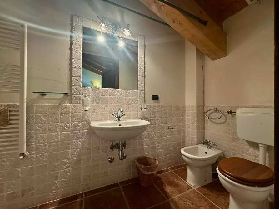 Immagine 20 di Agriturismo in vendita  a Firenzuola