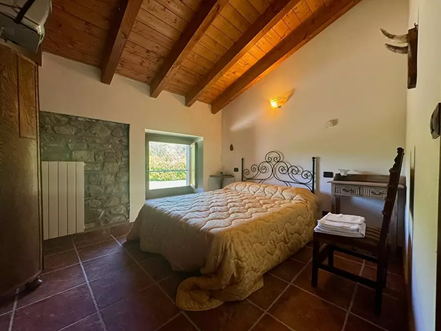 Immagine 17 di Agriturismo in vendita  a Firenzuola
