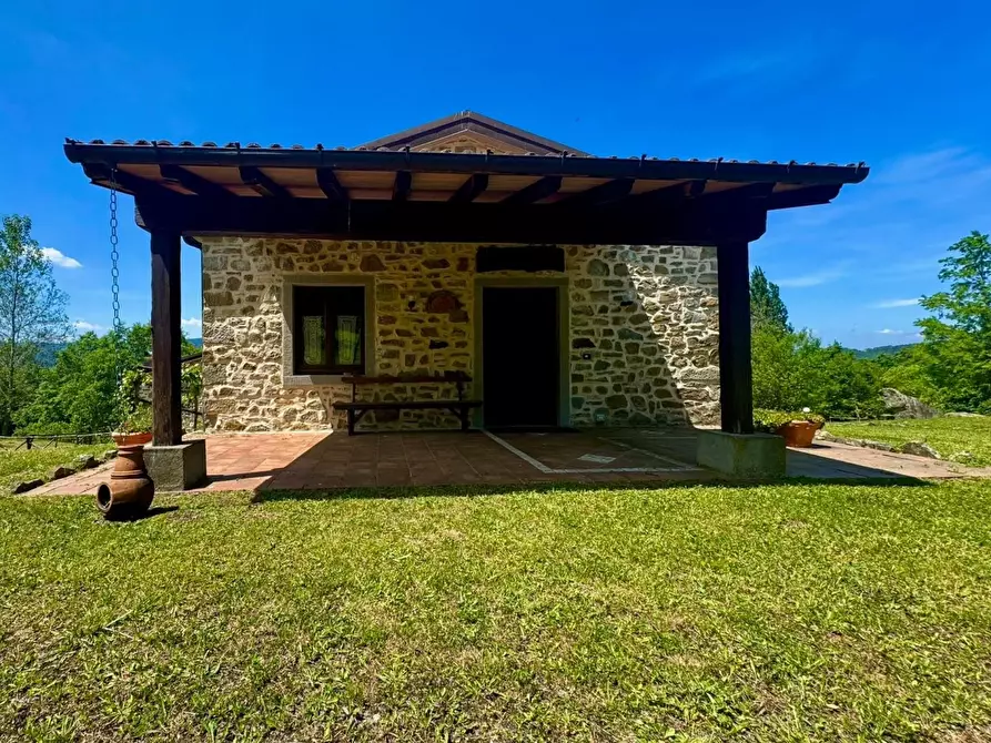 Immagine 4 di Agriturismo in vendita  a Firenzuola
