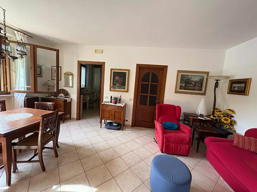 Immagine 2 di Appartamento in vendita  a Monteriggioni