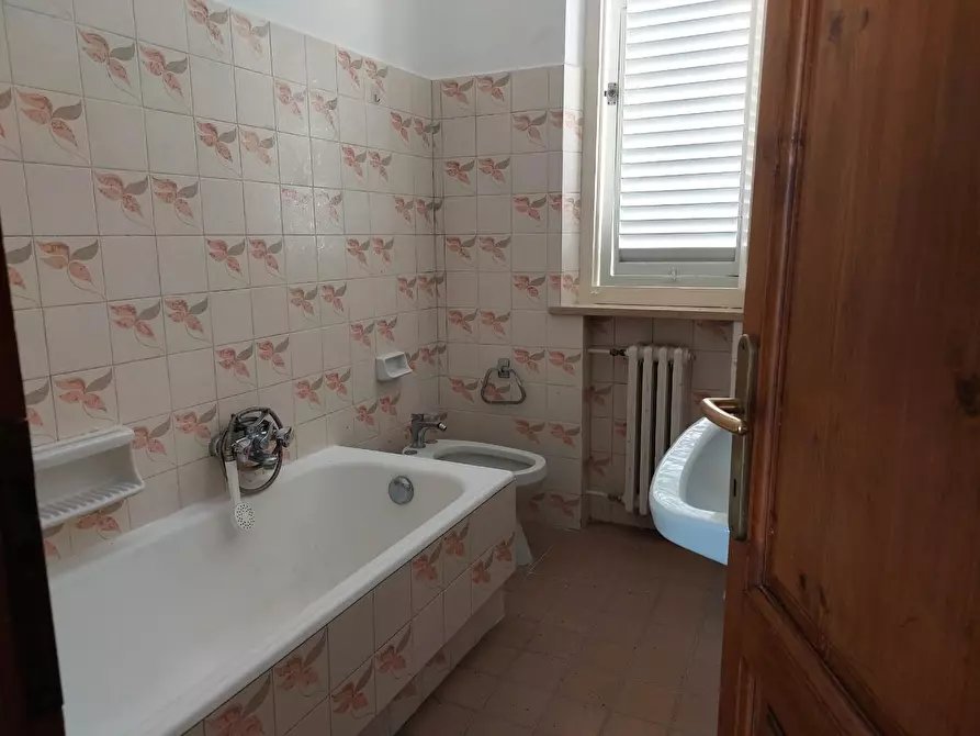 Immagine 15 di Appartamento in vendita  a Santa Croce Sull'arno