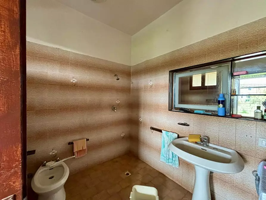 Immagine 20 di Casa bifamiliare in vendita  a Fucecchio