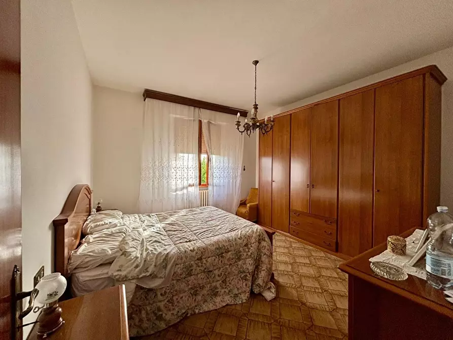 Immagine 13 di Casa bifamiliare in vendita  a Fucecchio