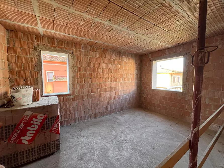 Immagine 18 di Casa trifamiliare in vendita  a Buti