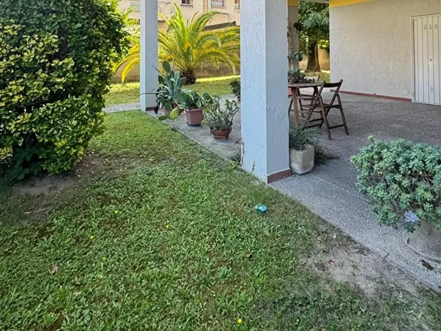 appartamento in vendita a Viareggio in zona Campo d'Aviazione
