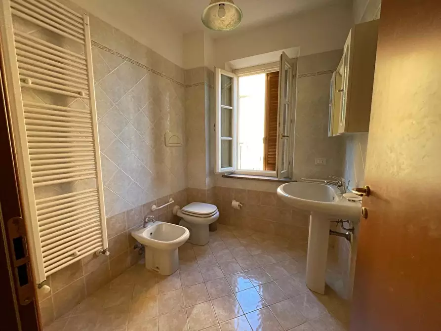 Immagine 11 di Appartamento in vendita  a Capannori