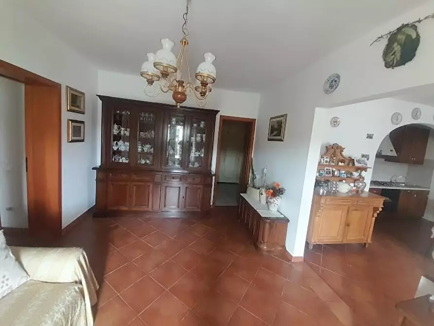 Immagine 7 di Appartamento in vendita  a Vecchiano