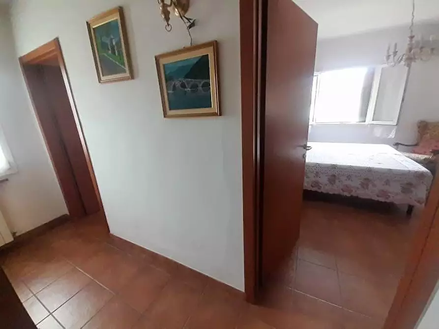 Immagine 10 di Appartamento in vendita  a Vecchiano