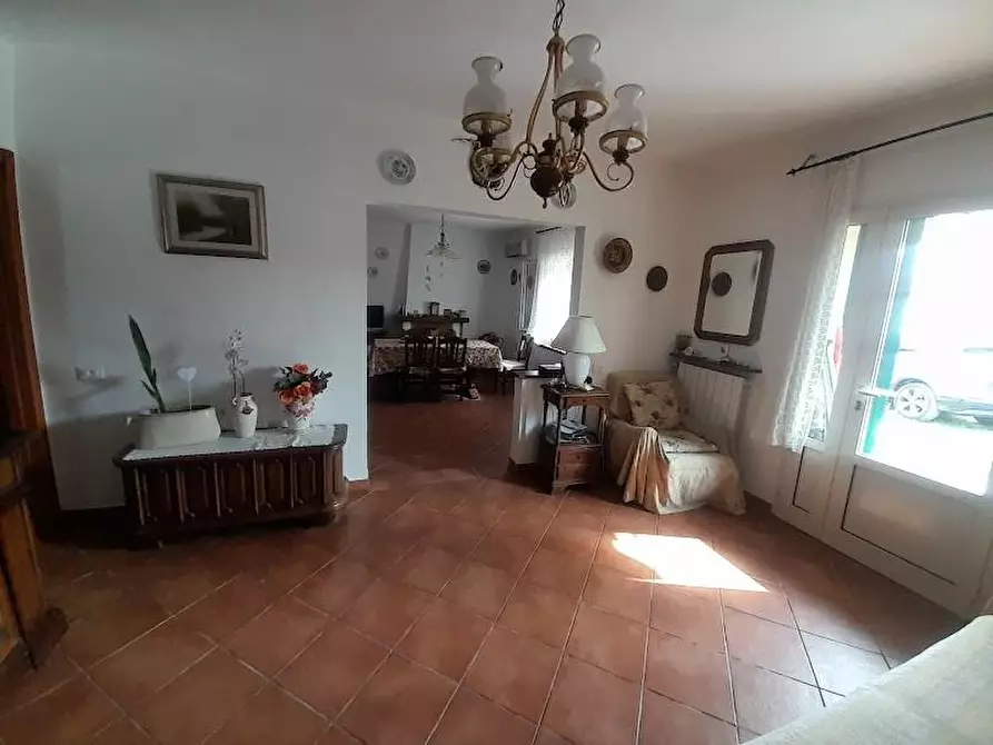 Immagine 5 di Appartamento in vendita  a Vecchiano