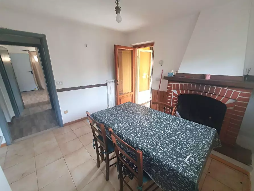 Immagine 30 di Villa in vendita  a Capannori