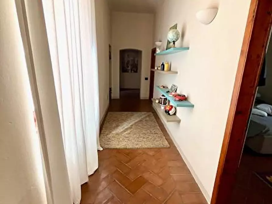 Immagine 21 di Terratetto in vendita  a Vecchiano