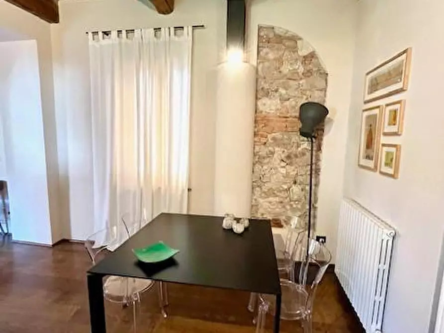 Immagine 9 di Terratetto in vendita  a Vecchiano