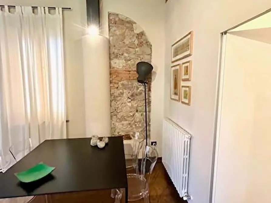 Immagine 10 di Terratetto in vendita  a Vecchiano