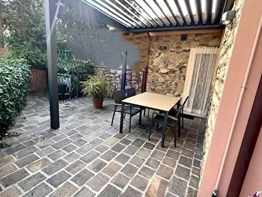 Immagine 32 di Terratetto in vendita  a Vecchiano