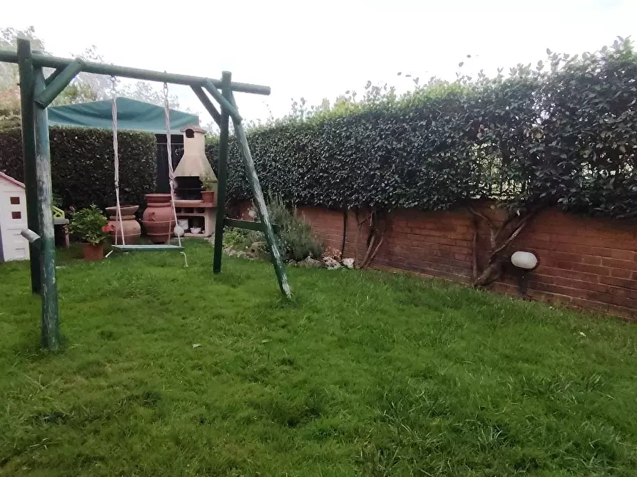 Immagine 2 di Villetta a schiera in vendita  a Santa Maria A Monte