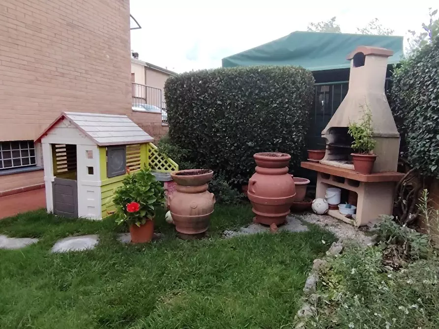 Immagine 5 di Villetta a schiera in vendita  a Santa Maria A Monte