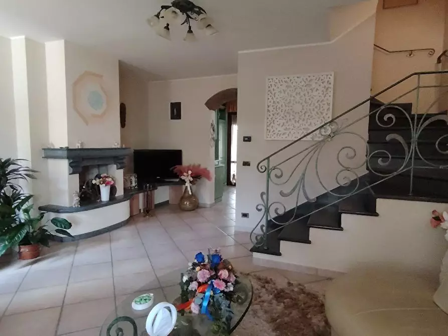 Immagine 9 di Villetta a schiera in vendita  a Santa Maria A Monte