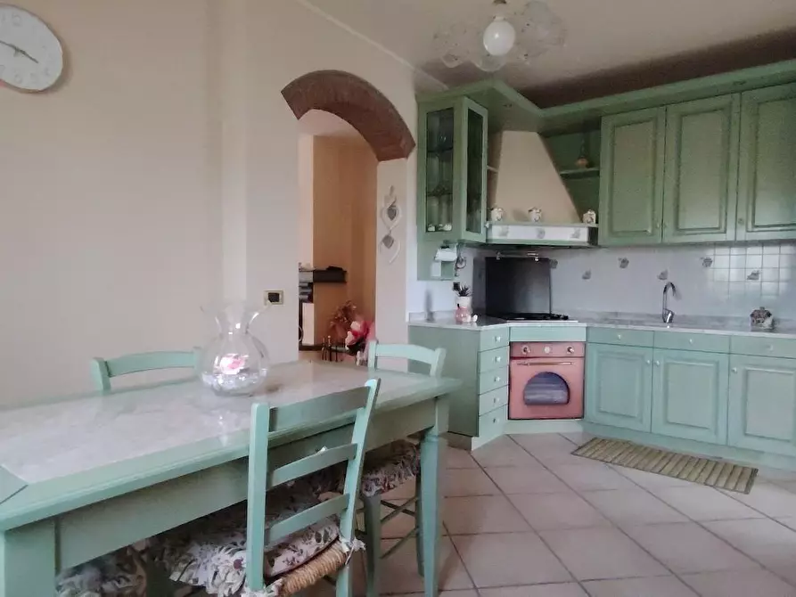 Immagine 11 di Villetta a schiera in vendita  a Santa Maria A Monte