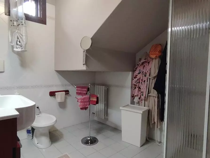 Immagine 26 di Villetta a schiera in vendita  a Santa Maria A Monte