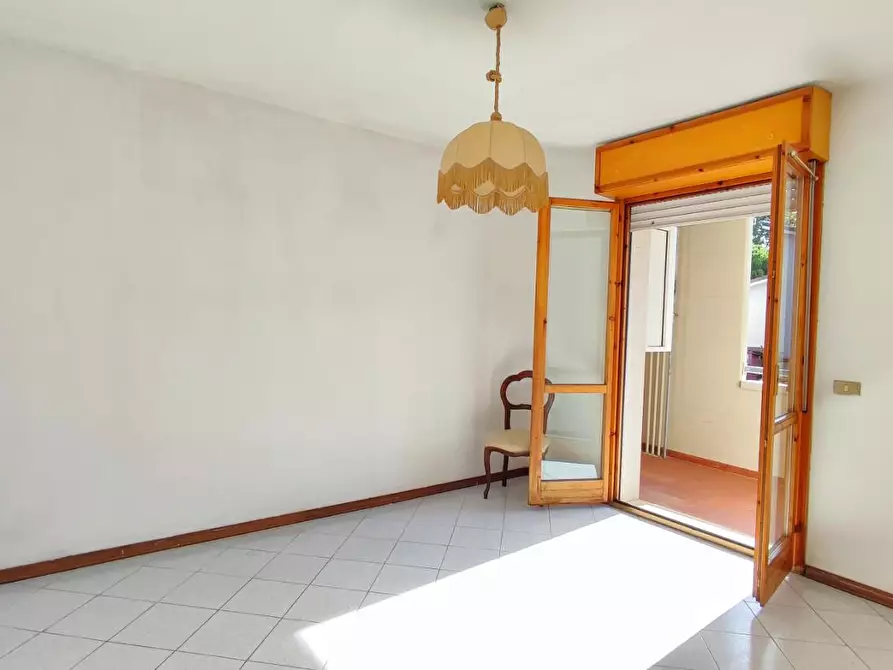 Immagine 9 di Appartamento in vendita  a Viareggio