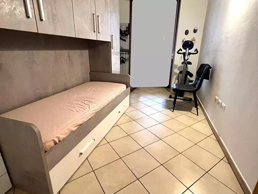 Immagine 17 di Appartamento in vendita  a Montelupo Fiorentino