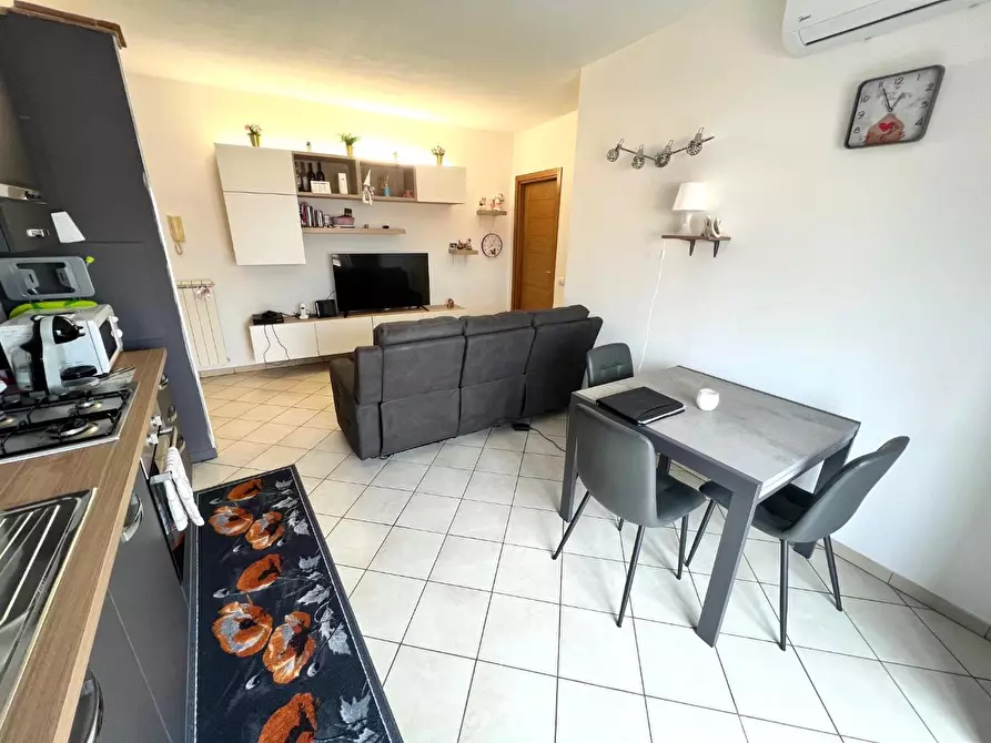 Immagine 6 di Appartamento in vendita  a Montelupo Fiorentino