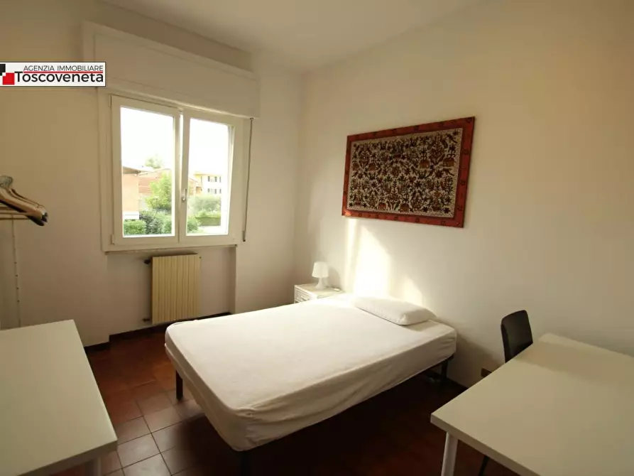 Immagine 16 di Appartamento in affitto  a Lucca