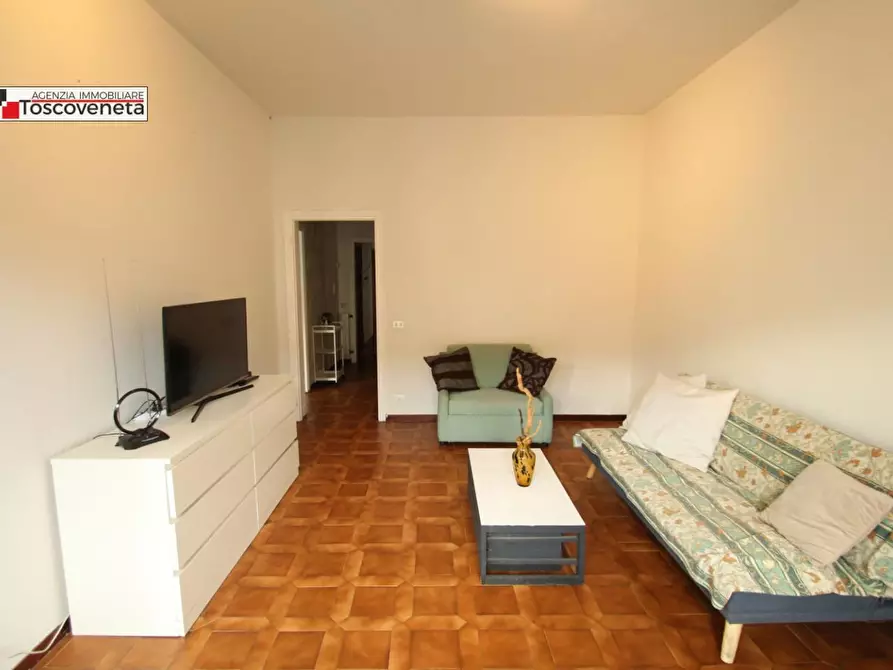 Immagine 2 di Appartamento in affitto  a Lucca