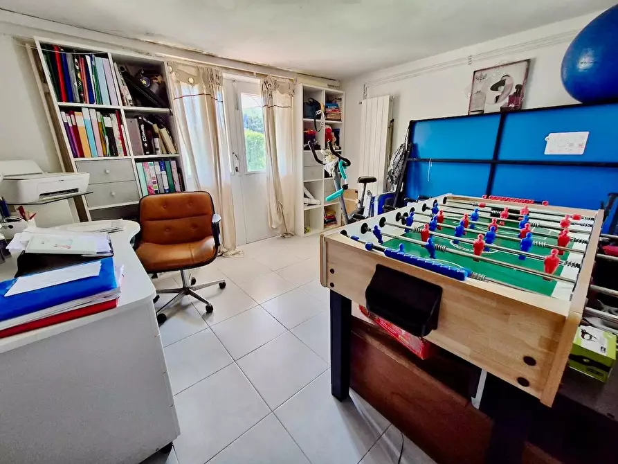 Immagine 44 di Villa in vendita  a Cascina