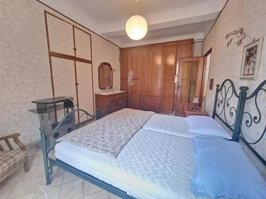 Immagine 8 di Appartamento in vendita  a Carrara