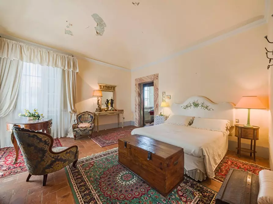 Immagine 29 di Villa in vendita  a Santa Maria A Monte