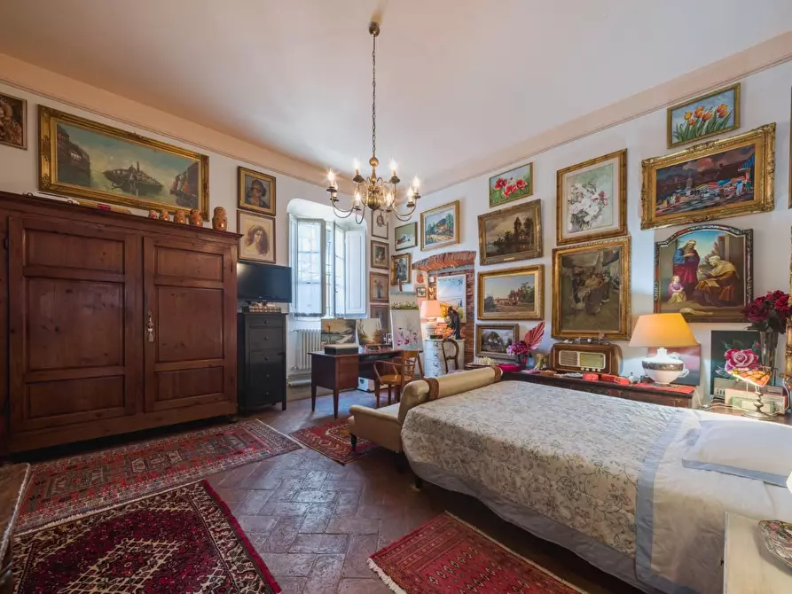 Immagine 25 di Villa in vendita  a Santa Maria A Monte