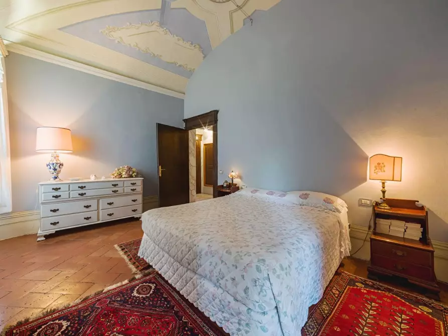 Immagine 37 di Villa in vendita  a Santa Maria A Monte