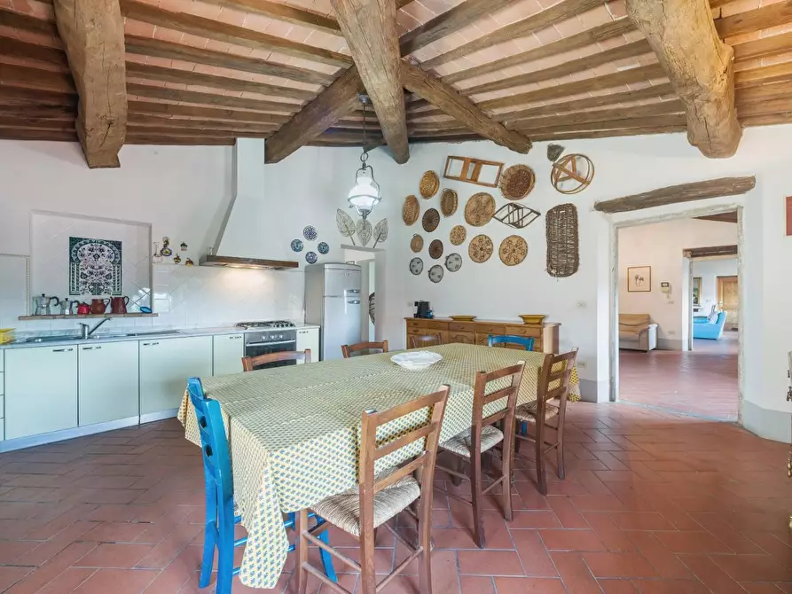 Immagine 44 di Villa in vendita  a Santa Maria A Monte