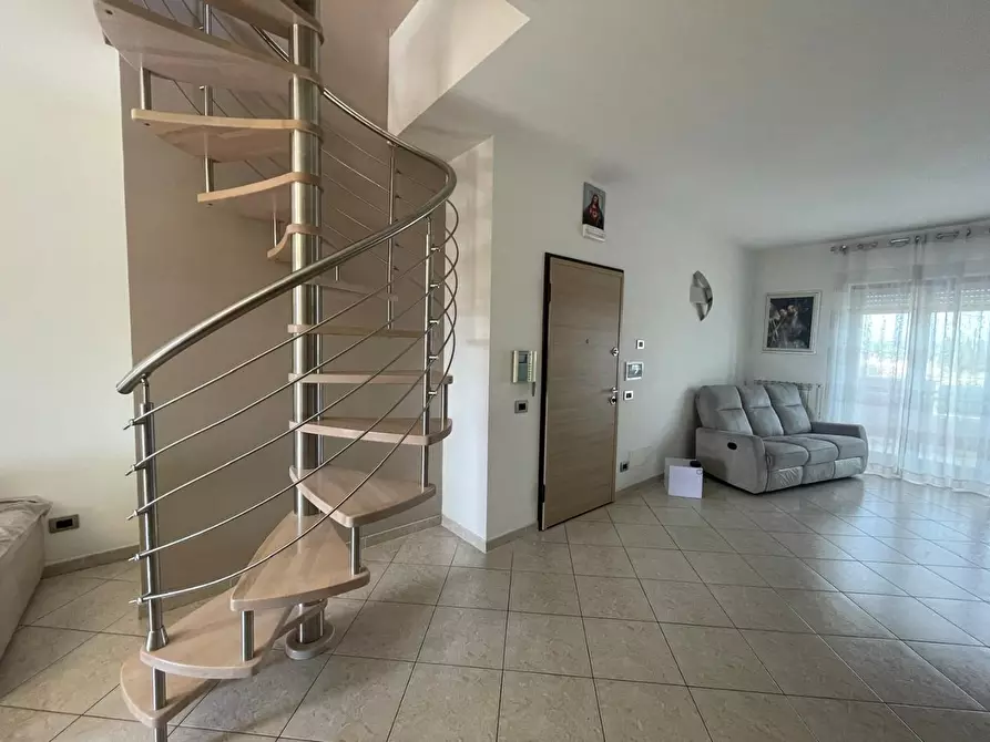 Immagine 19 di Appartamento in vendita  a San Giorgio Ionico