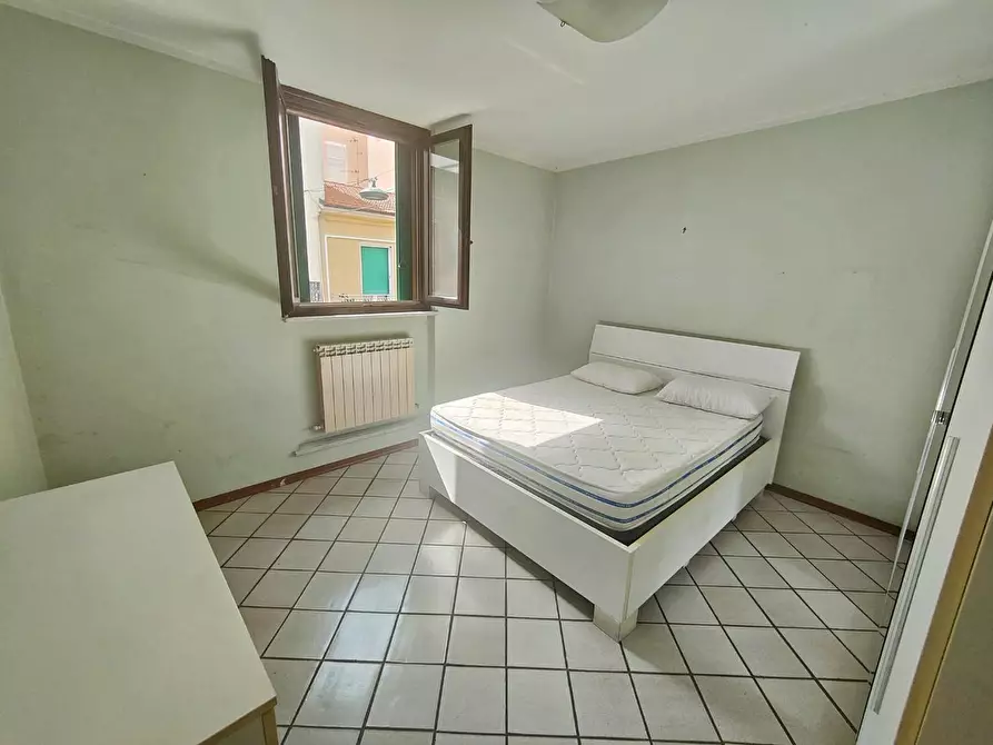 Immagine 7 di Appartamento in vendita  a Viareggio