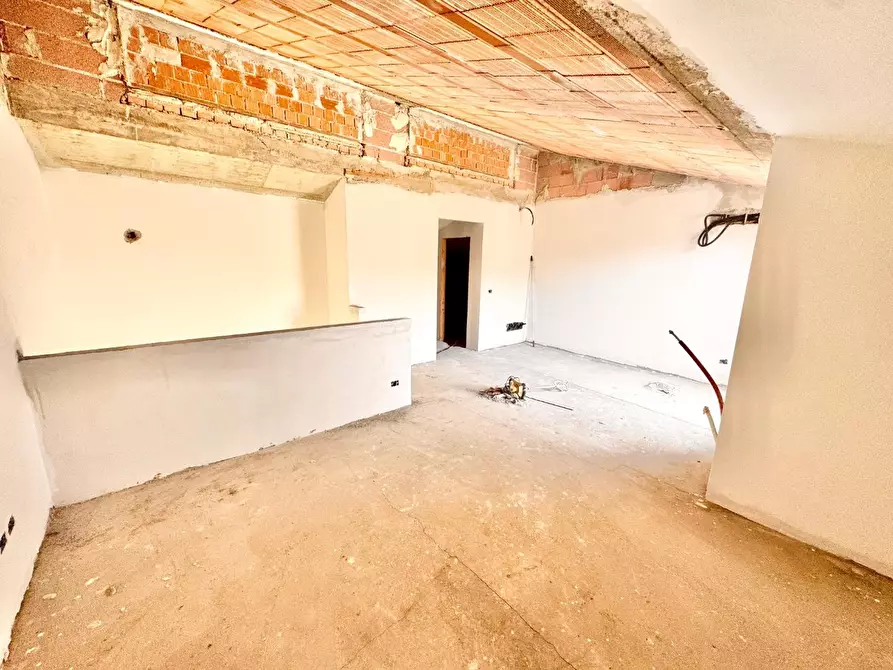 Immagine 12 di Villetta a schiera in vendita  a Santa Maria A Monte