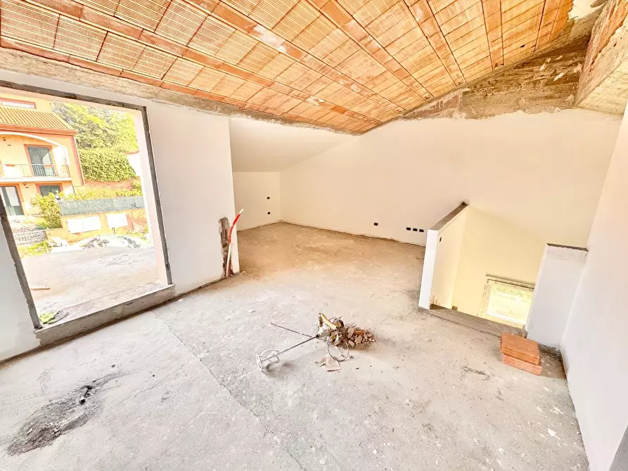 Immagine 13 di Villetta a schiera in vendita  a Santa Maria A Monte